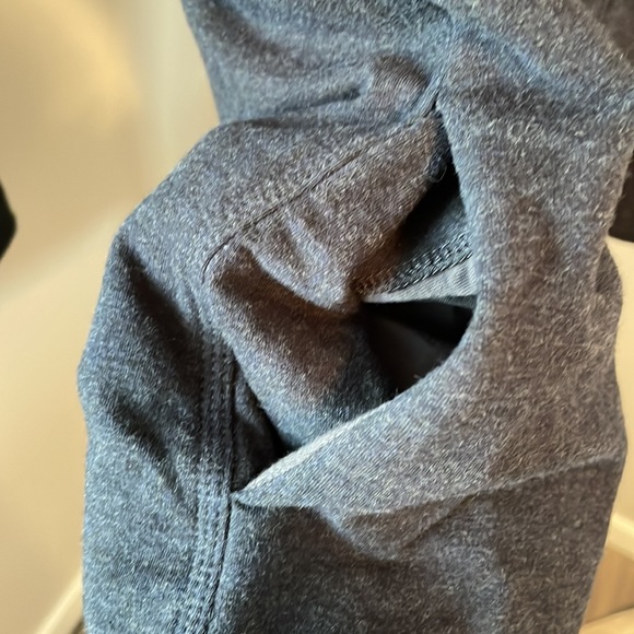 Lululemon Savasana Jacket/Wrap, Navy blue, Size 2 - Picture 4 of 12